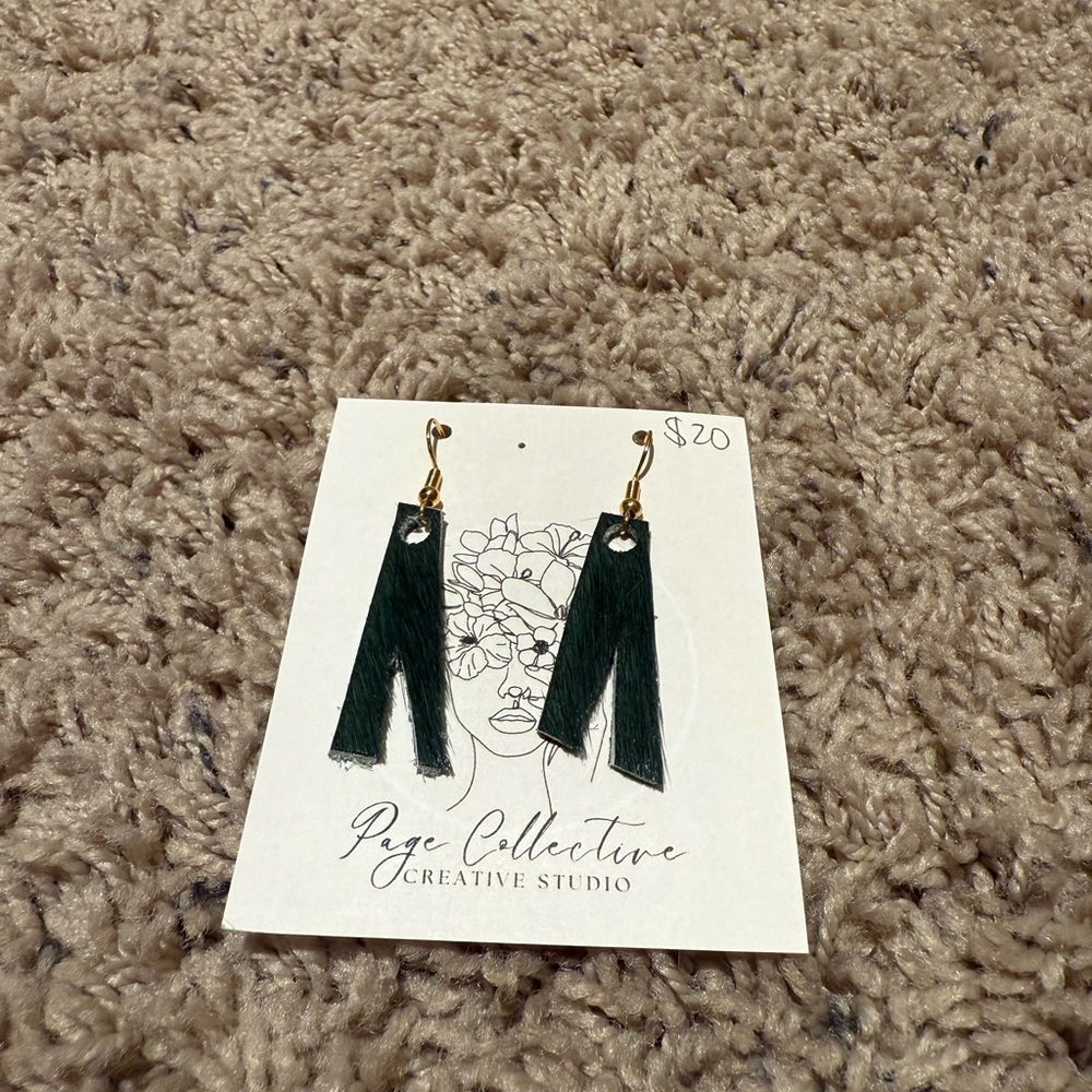 Kay Collective Elegant Green Fringe Earrings